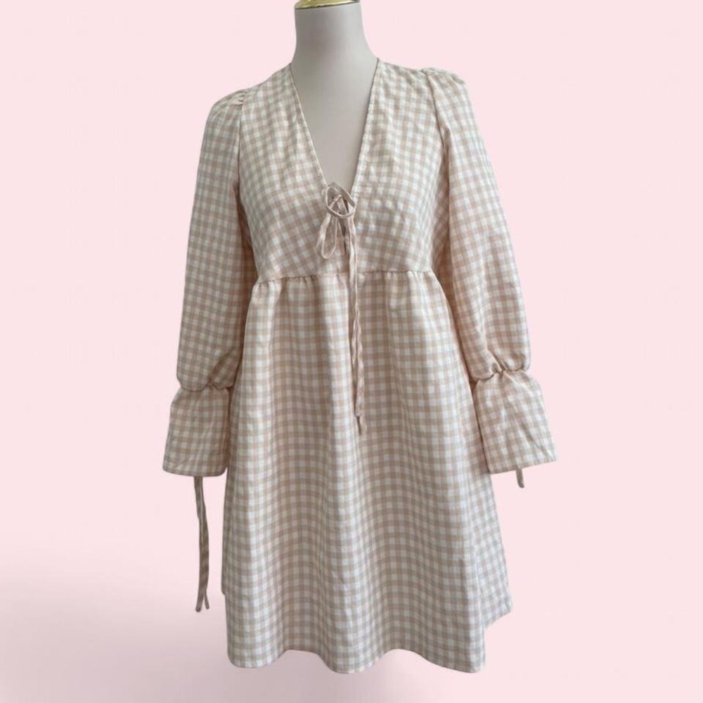 Beige Gingham Babydoll Dress w/ Tie Front & Bell Sleeves‎ — Size L